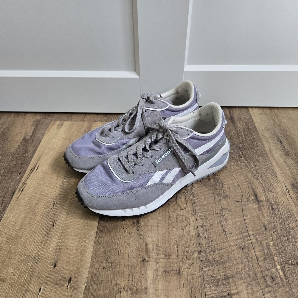 Reebok Mens Size 8 Gray Sneakers